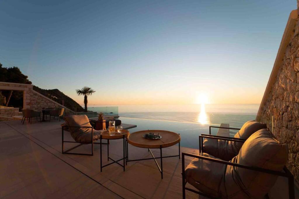 The Wave Twin Villa 2 Kathisma Beach Lefkada ภายนอก รูปภาพ